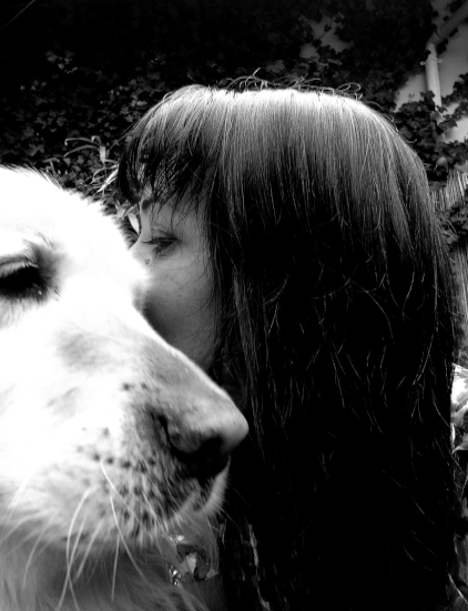 Chantal Hartmann, propose des séances en médiation animale sur strasbourg, en EHPAD et dans les écoles 